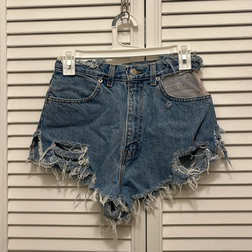denim shorts, have mesh pocket. bought from a friend, has no tags